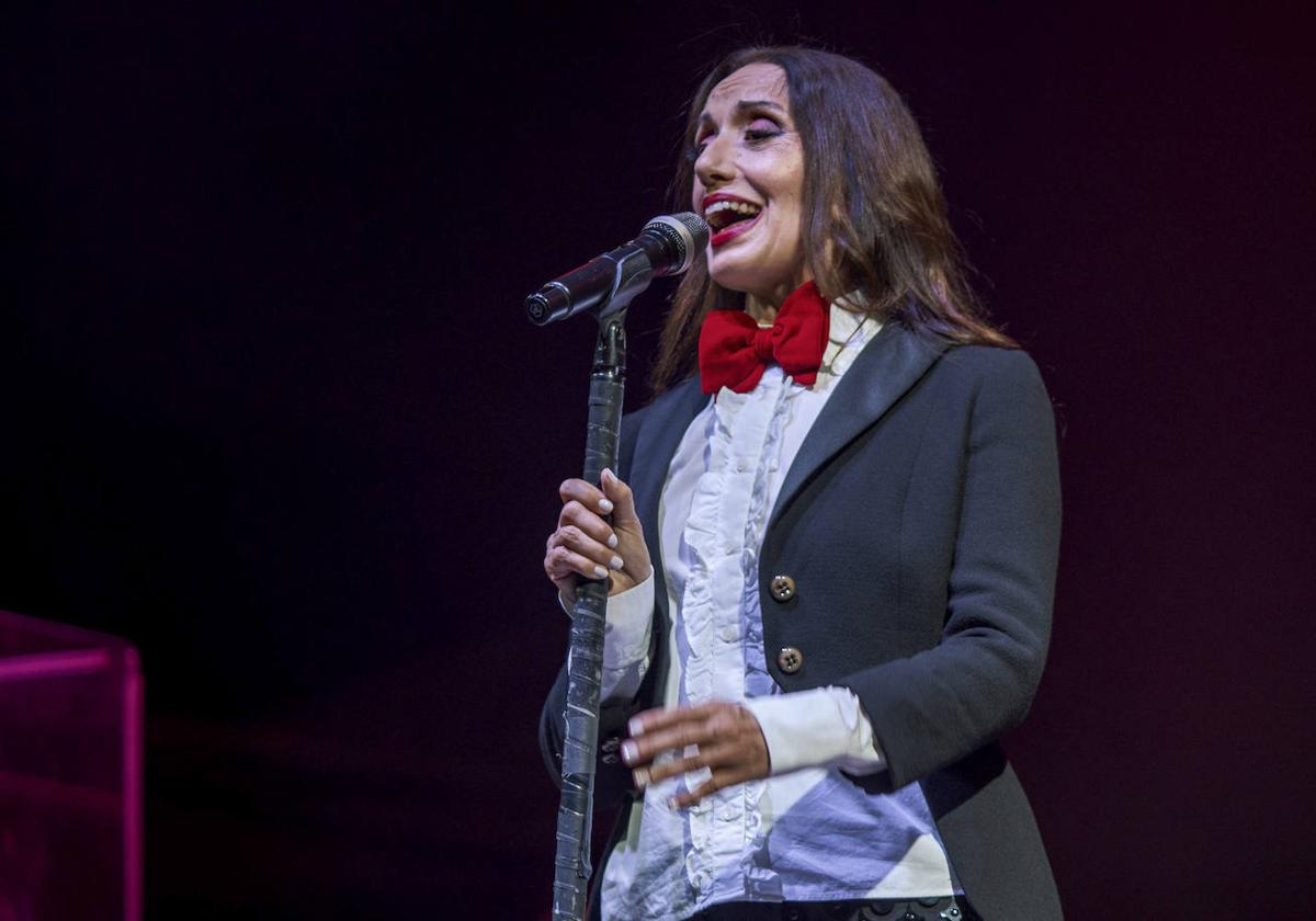 Luz Casal, durante un concierto.