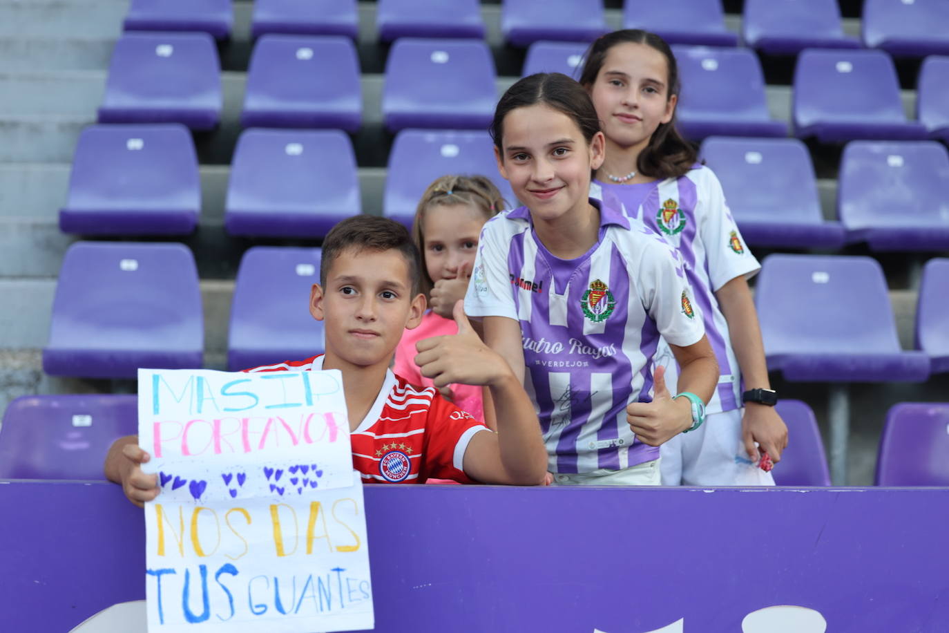 Búscate en la grada del José Zorrilla (1 de 4)