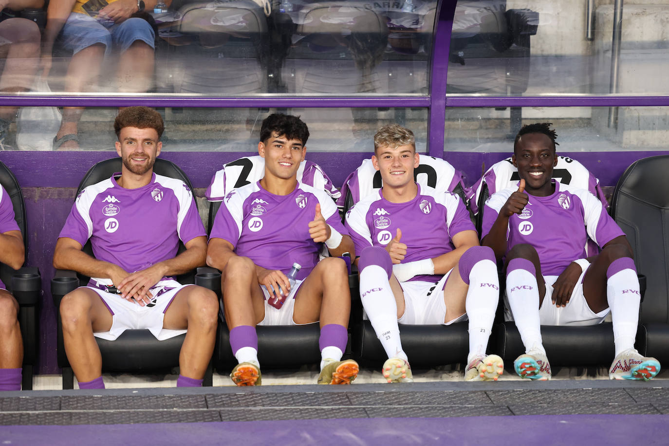 La victoria del Real Valladolid ante el Sporting de Gijón, en imágenes