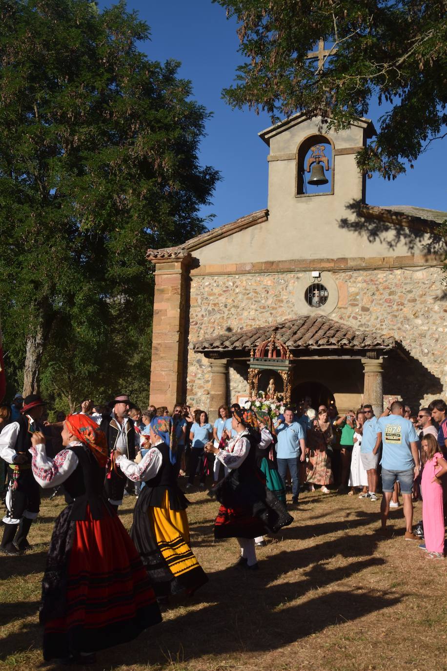 Arrancan las Fiestas de Nuestra Señora de Areños de Velilla del Río Carrión