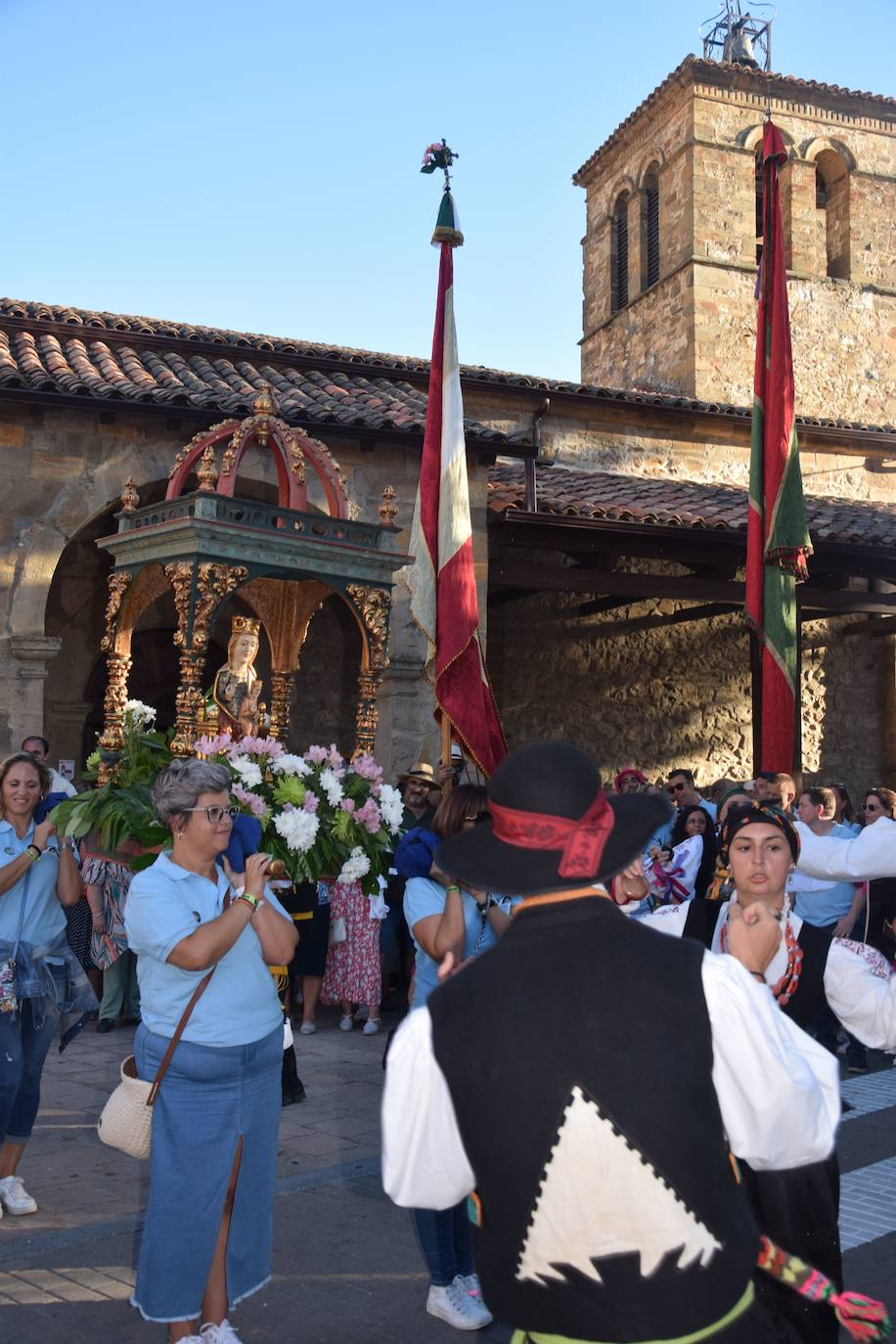 Arrancan las Fiestas de Nuestra Señora de Areños de Velilla del Río Carrión