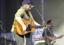 El sueño cumplido de Wilco se enlaza con la nostalgia de Amaral en Sonorama