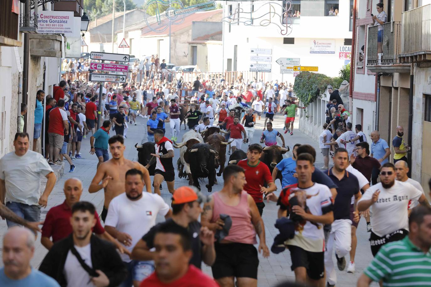 Capea de mañana en la Plaza del Coso de Peñafiel