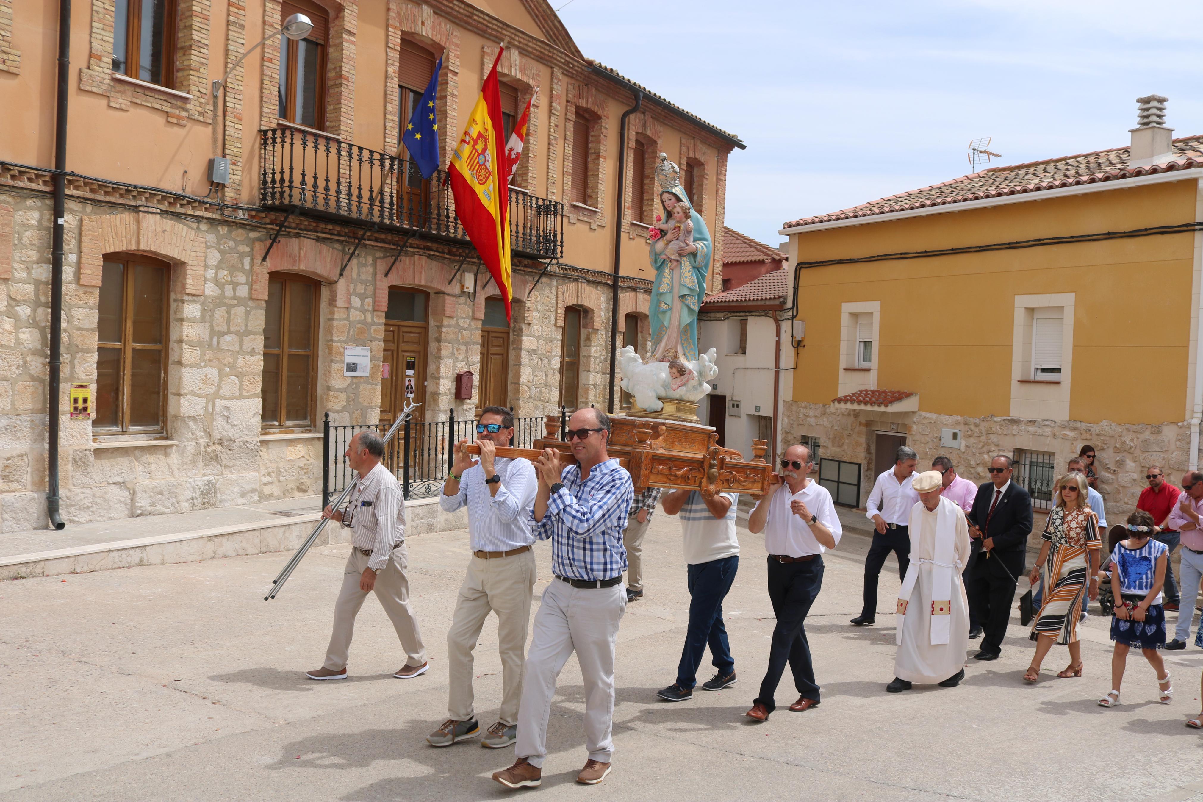 Villaconancio se rinde a la Virgen de Mediavilla