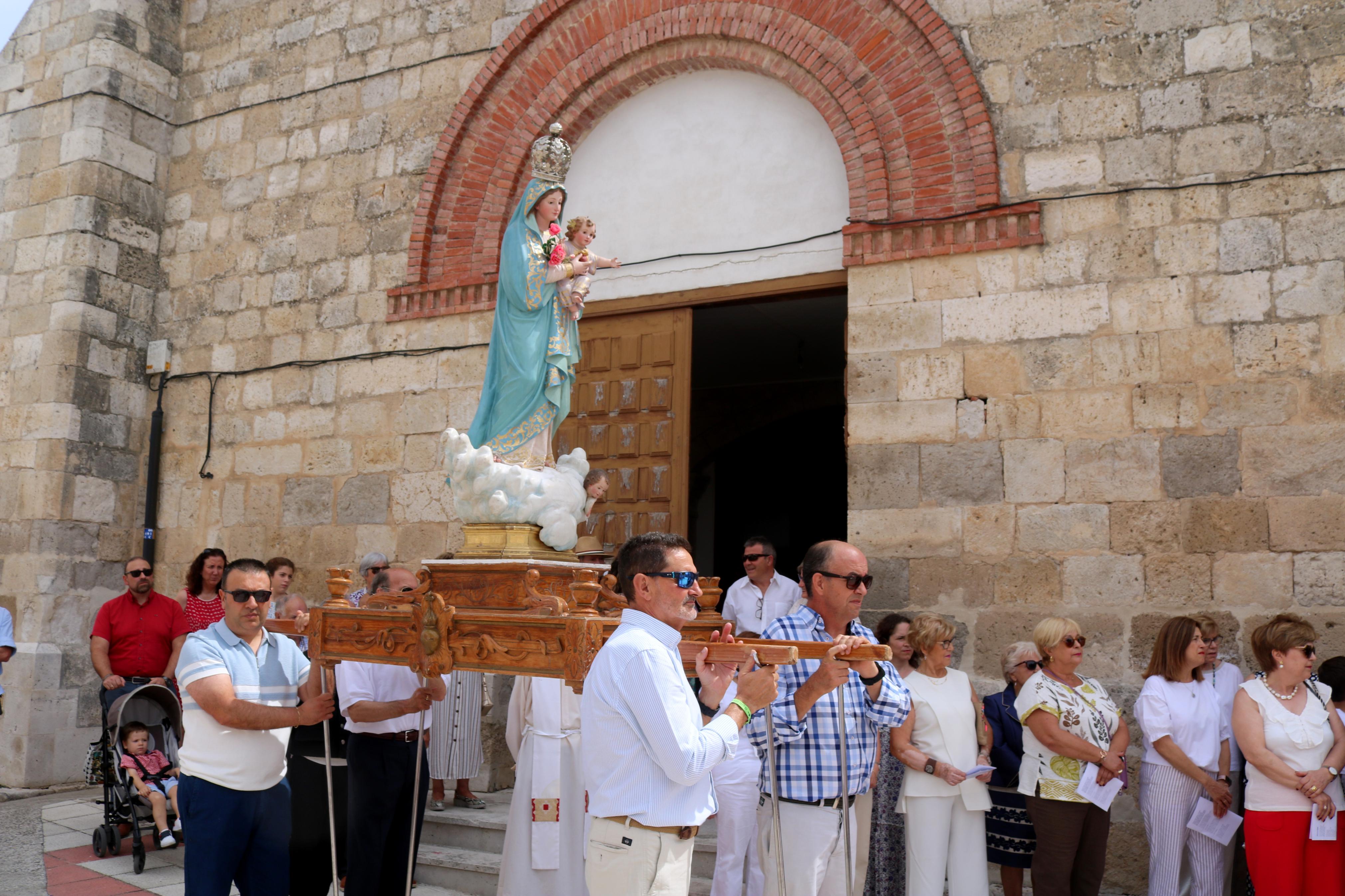 Villaconancio se rinde a la Virgen de Mediavilla