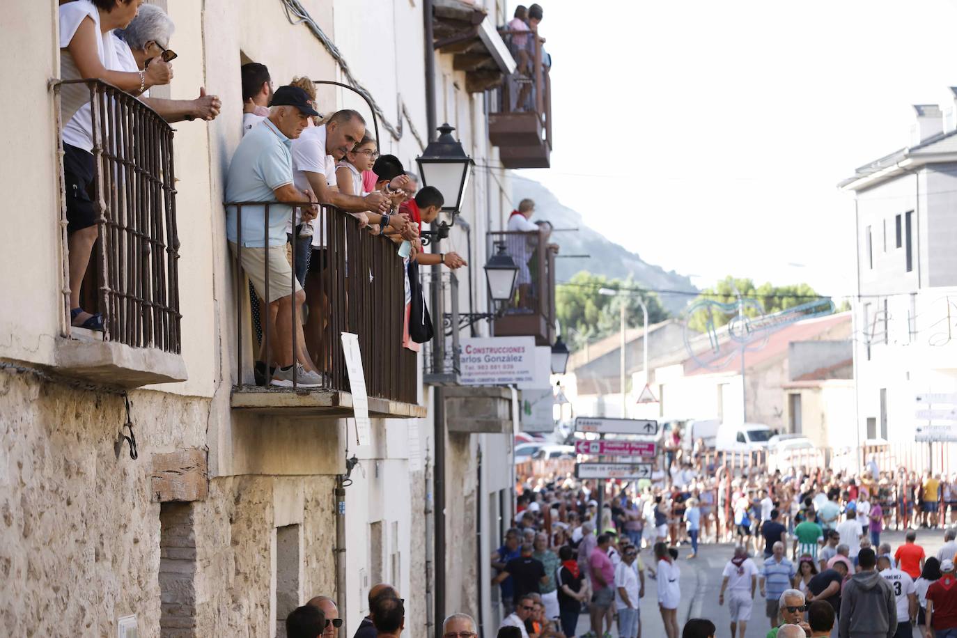 Encierro y capea del jueves en Peñafiel