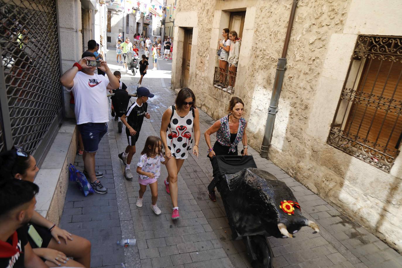 En imágenes, el encierro infantil de Peñafiel