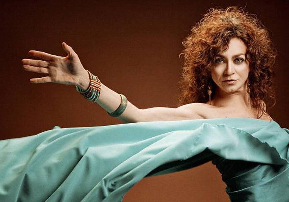 La artista Carmen Paris.