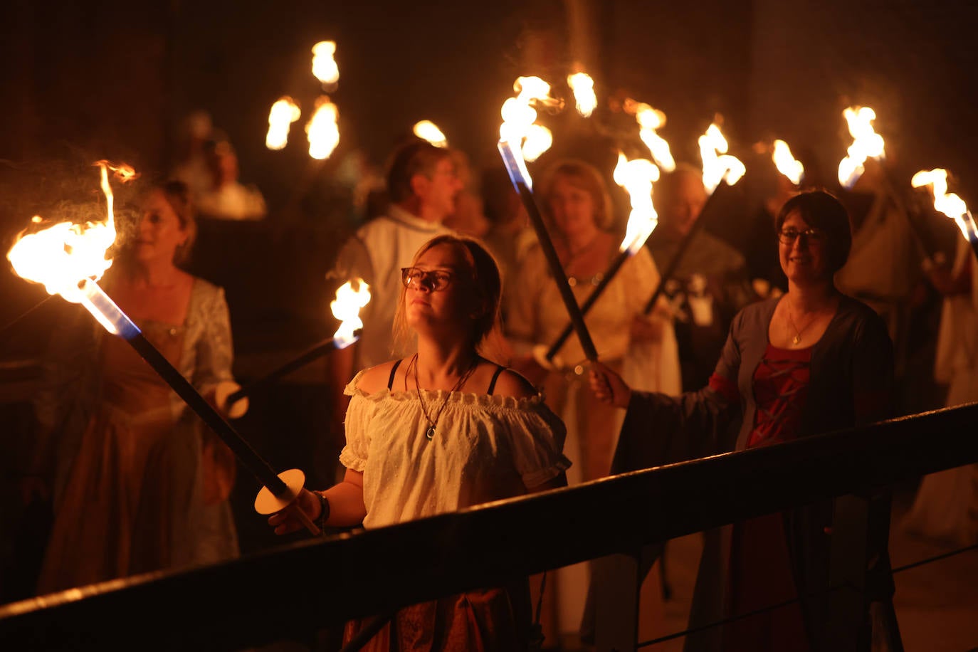 Desfile de antorchas en la Feria Renacentista de Medina del Campo