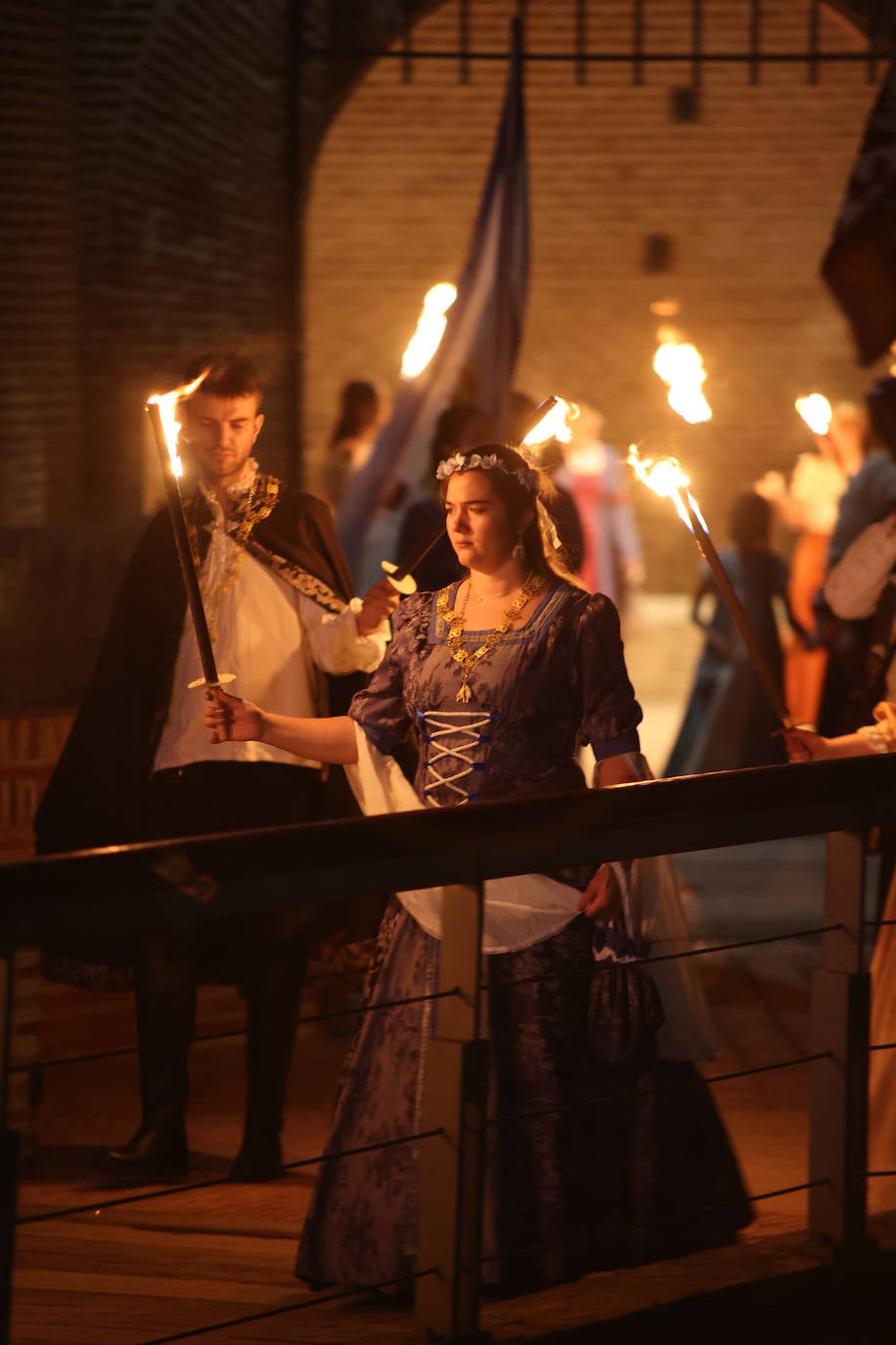 Desfile de antorchas en la Feria Renacentista de Medina del Campo