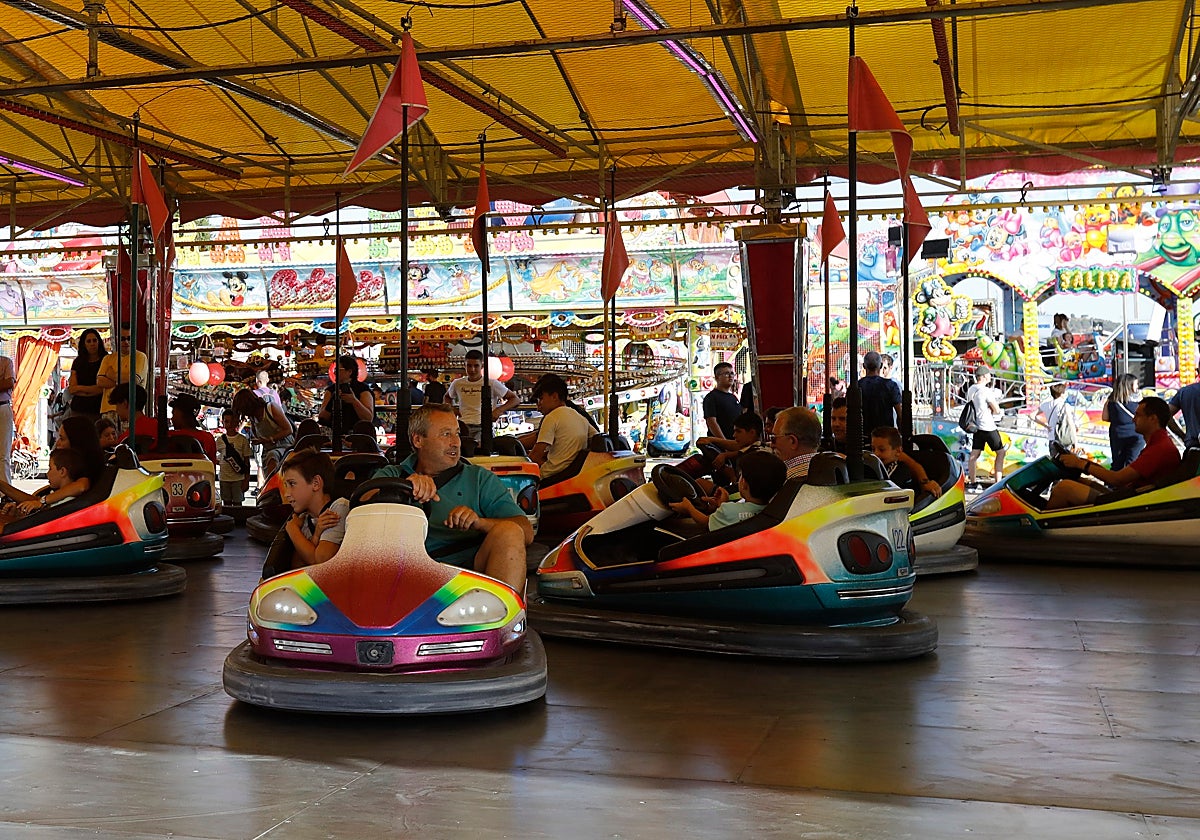 Los autos de choque en el recinto ferial