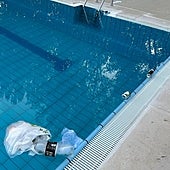 Laguna cierra el vaso olímpico de la piscina municipal tras un acto vandálico