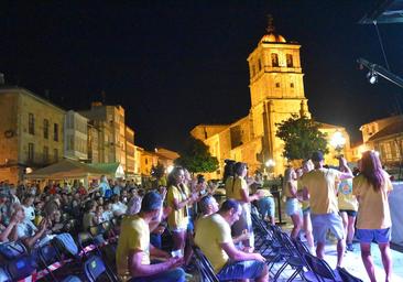 Aguilar de Campoo vibra con las semifinales del concurso de televisión Grand Prix