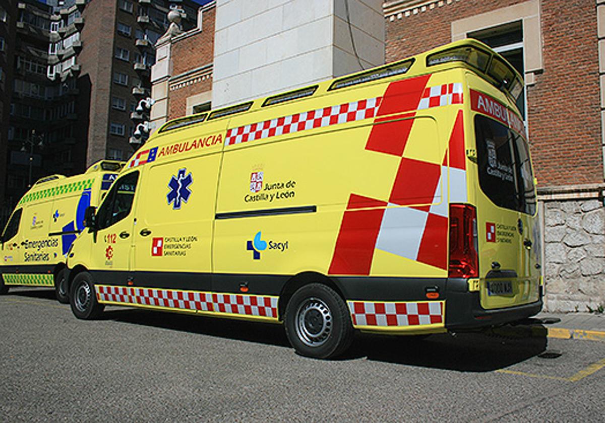 Dos ambulancias del 1-1-2 en Burgos.