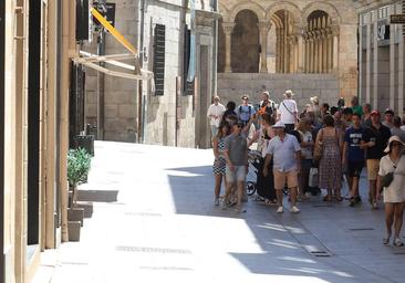 Segovia cambia sus horarios para escabullirse de la ola de calor