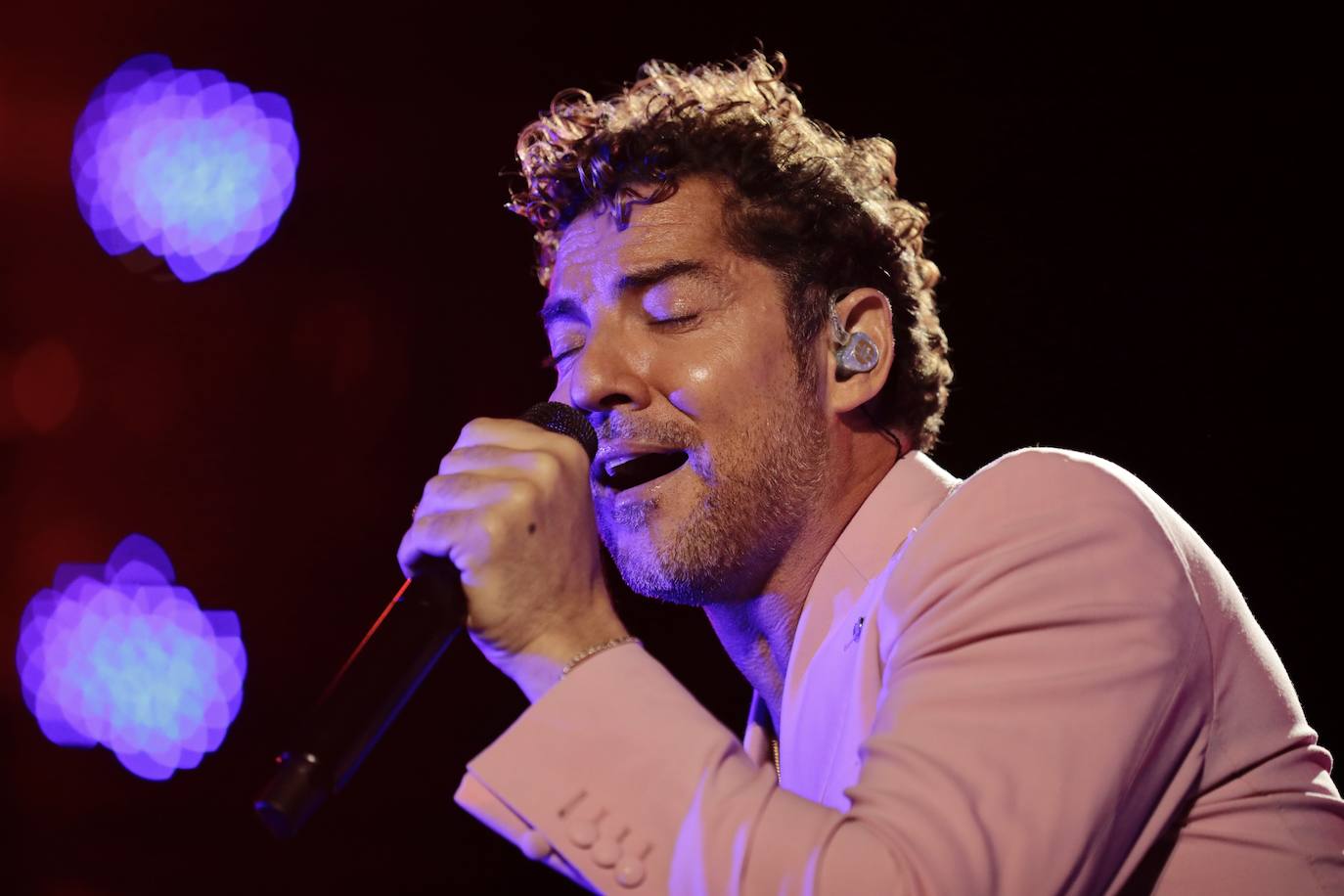 El concierto del cantante David Bisbal en Medina del Campo, en imágenes