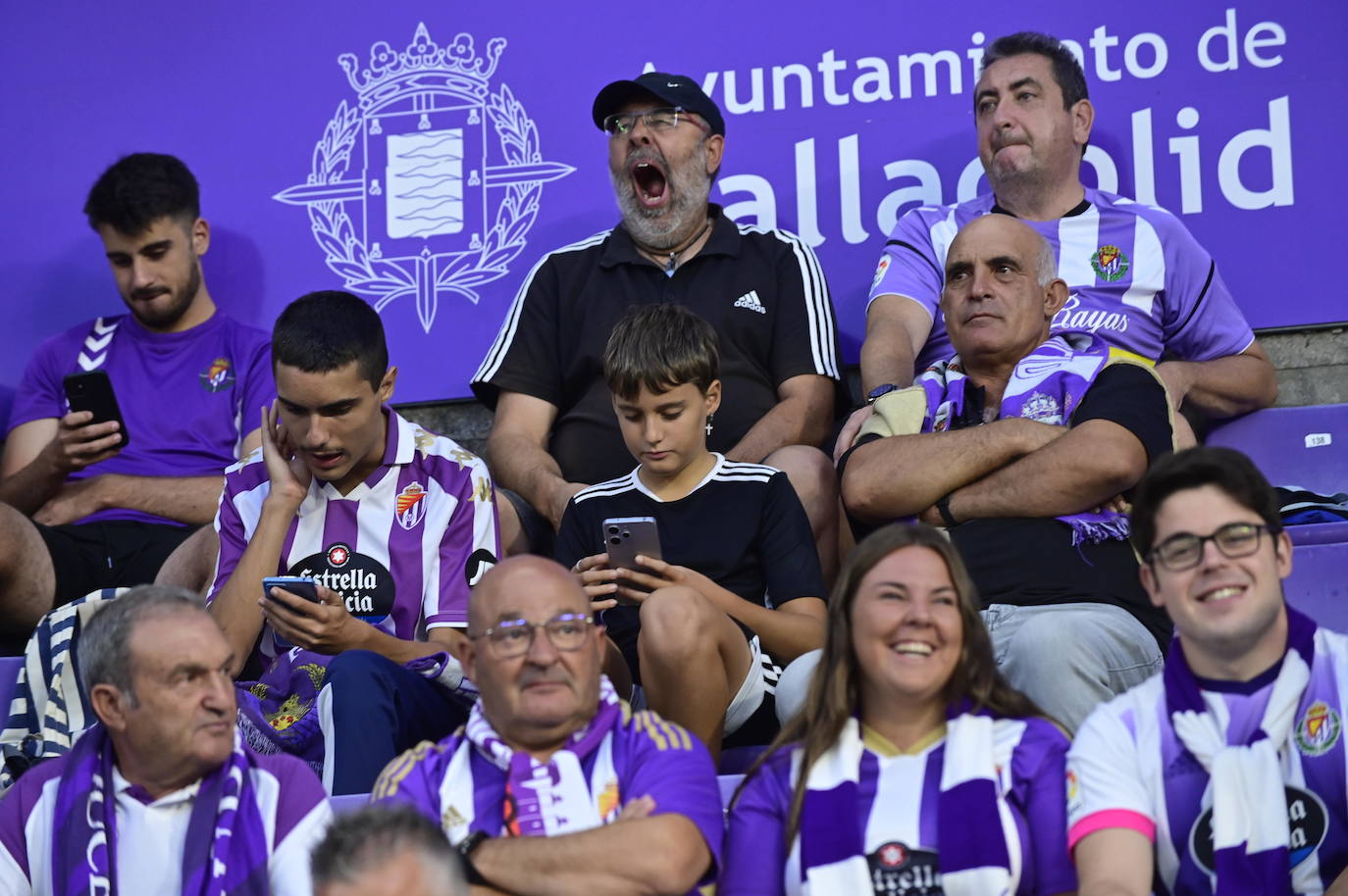 Búscate en la grada del José Zorrilla (2/4)