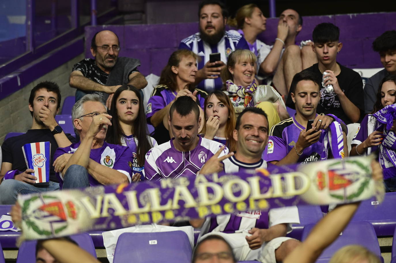 Búscate en la grada del José Zorrilla (3/4)