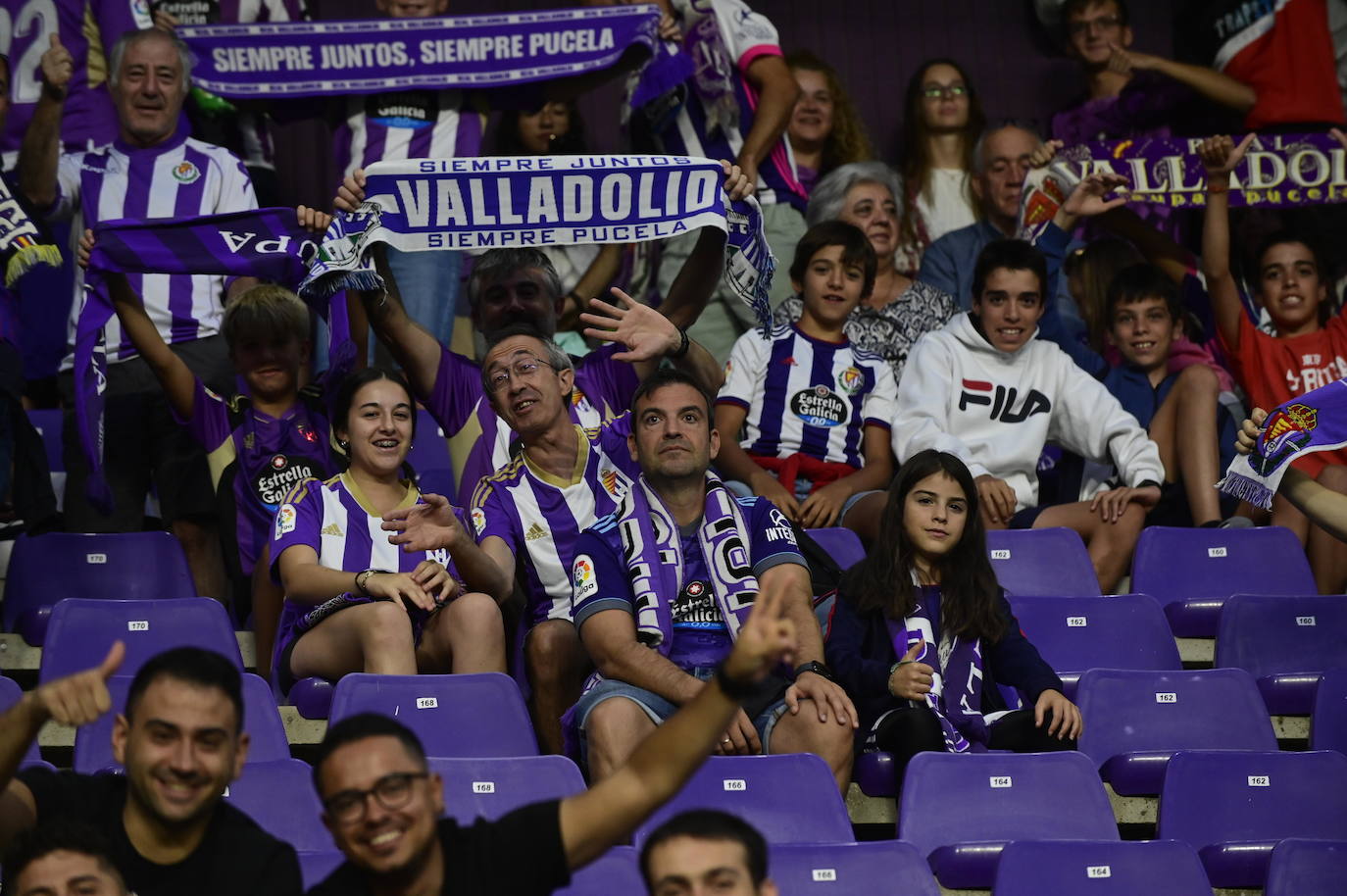 Búscate en la grada del José Zorrilla (4/4)