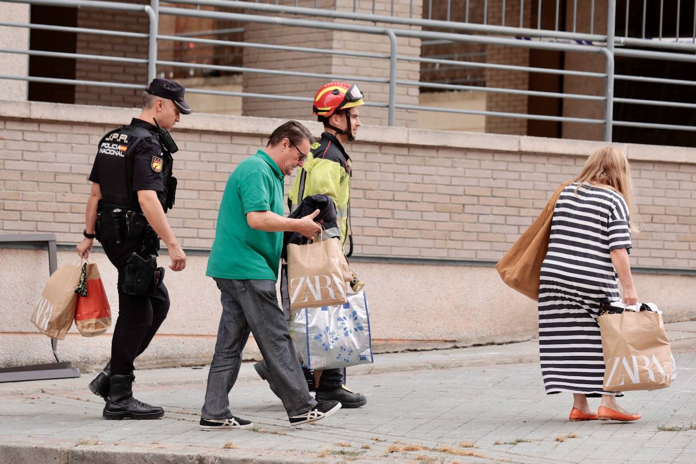 La explosión de gas en el barrio de Parquesol de Valladolid, en imágenes (III)