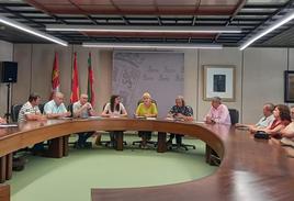 Participantes en la reunión celebrada en Zamora para analizar la situación de la enfermedad en esta provincia.