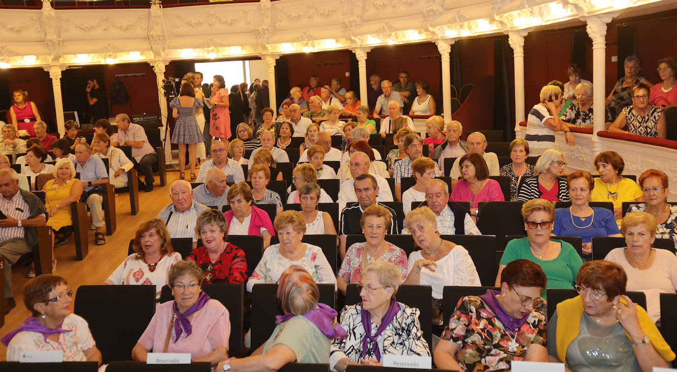 Reunión de casas regionales de Palencia por San Antolín