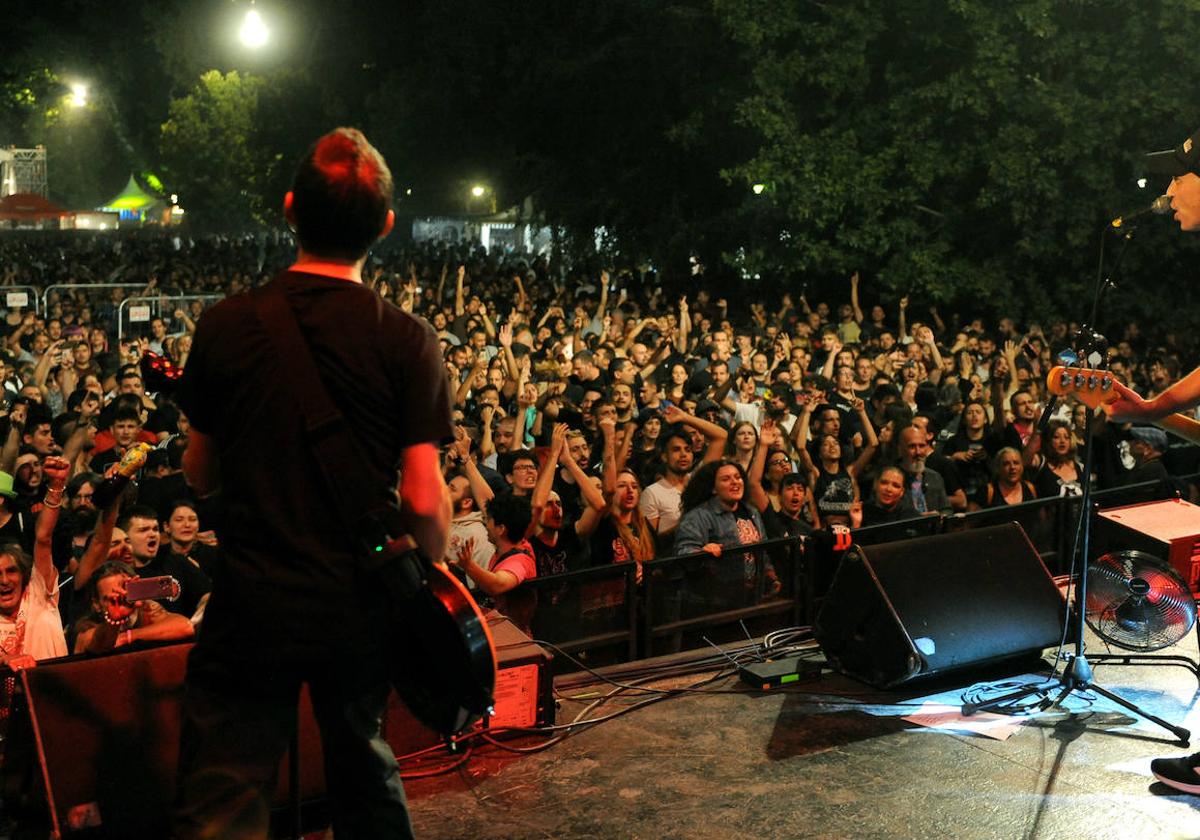 El festival Morerock de Las Moreras en imágenes