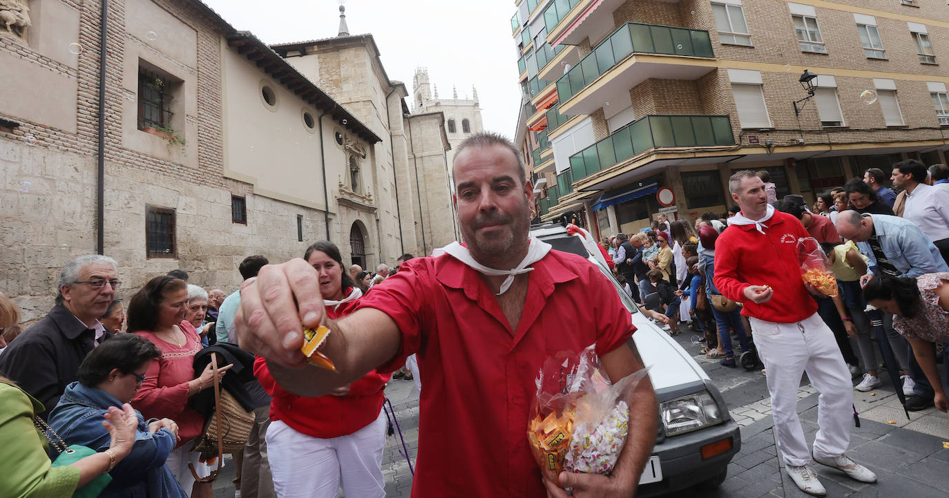 Los palentinos salen a la calle a celebrar San Antolín