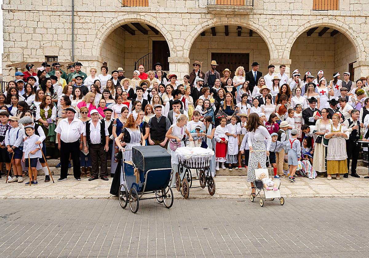 Más de 400 figurantes se dieron cita en esta feria