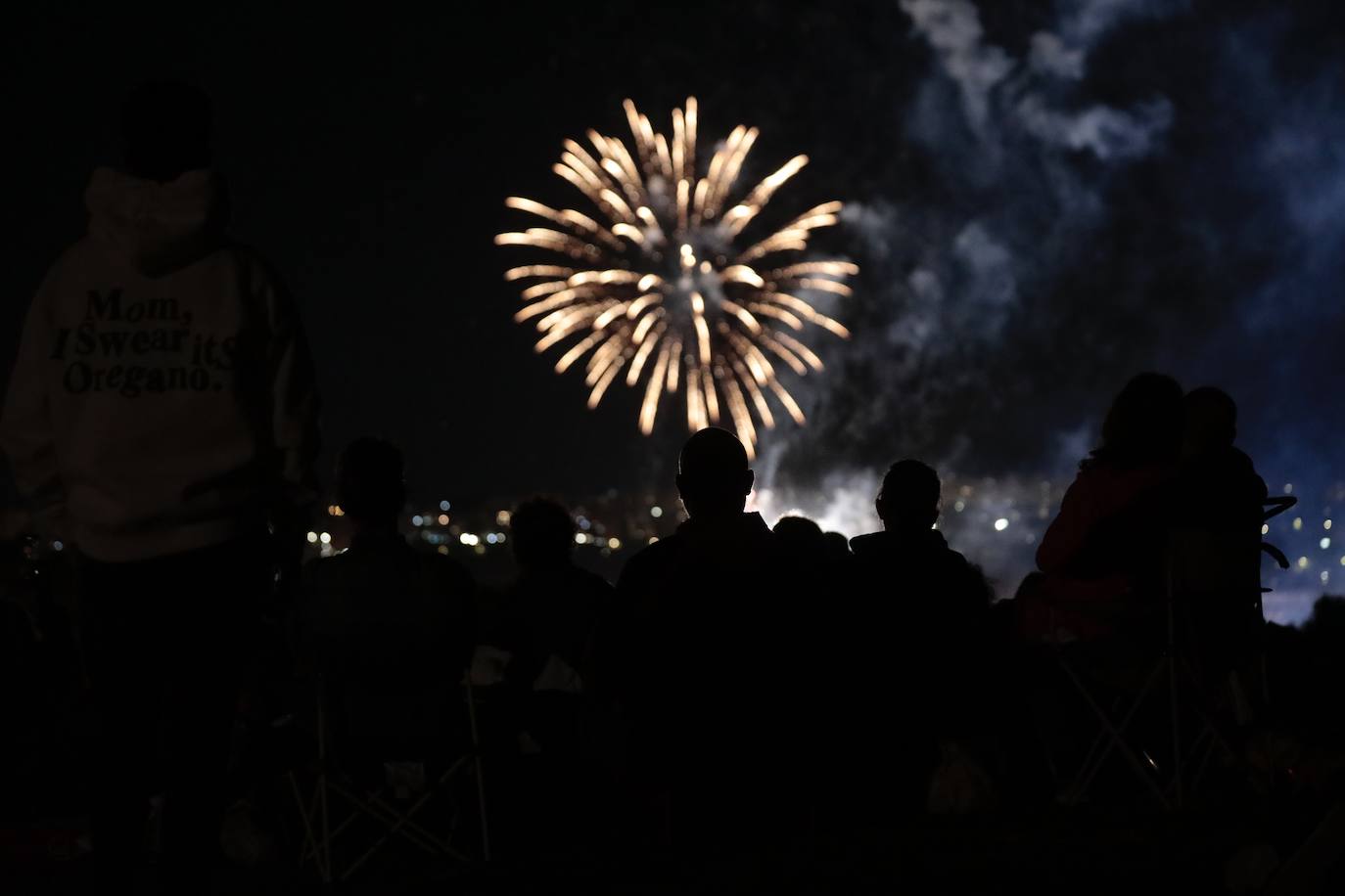 Los fuegos artificiales de la noche del martes, en imágenes