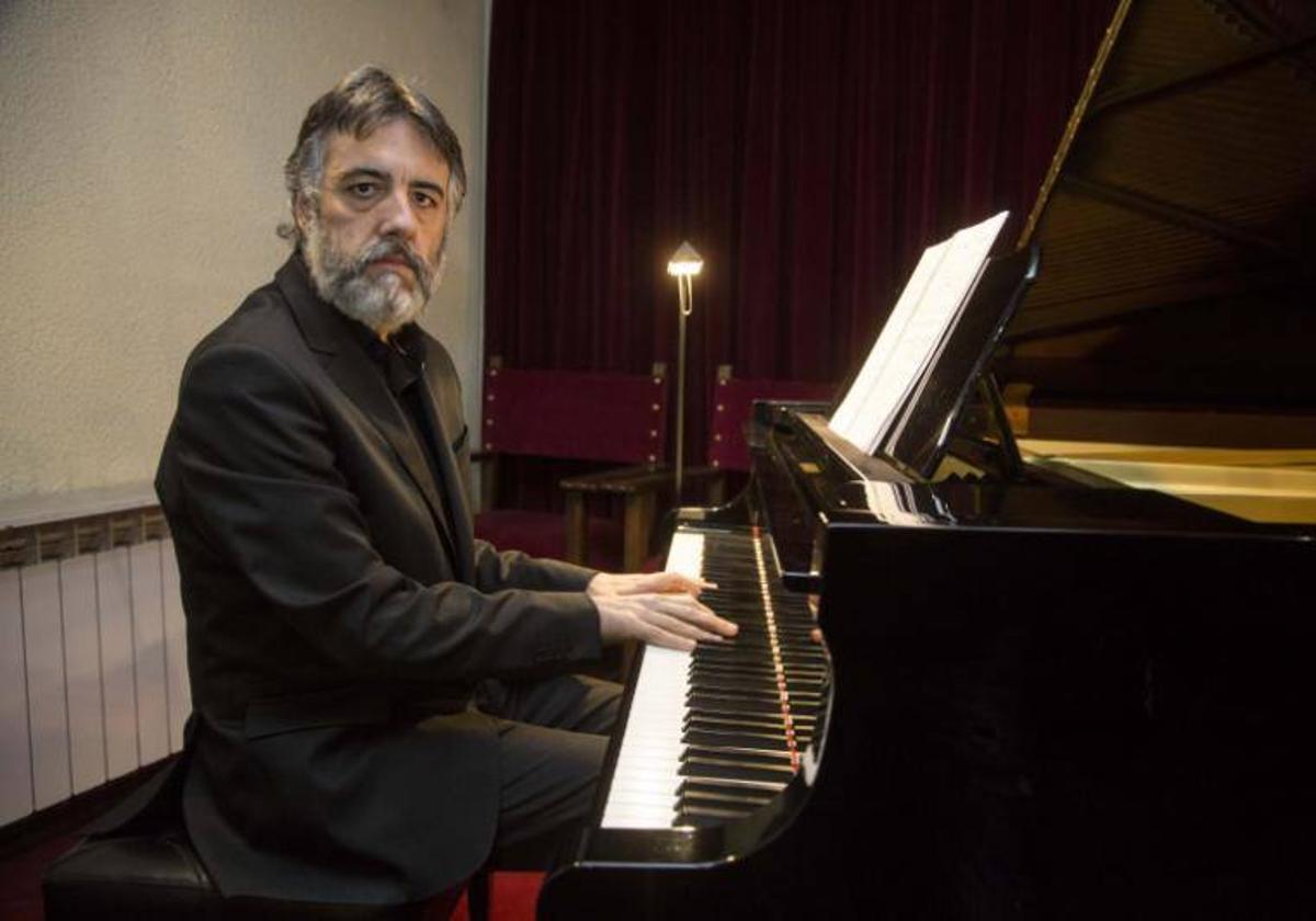 El pianista riosecano Diego Fernández Magdaleno.