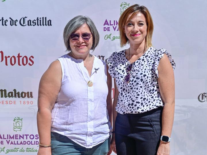 Julia Benito (Centro Óptico Cervantes) y Ana Belén Cisneros (COOCYL).