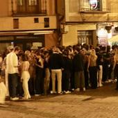 El ruido nocturno sube en decibelios en el casco antiguo con el comienzo del curso universitario