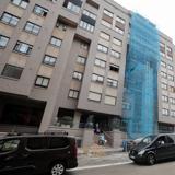 Un andamio de 30 metros para iniciar la rehabilitación del edificio de Parquesol