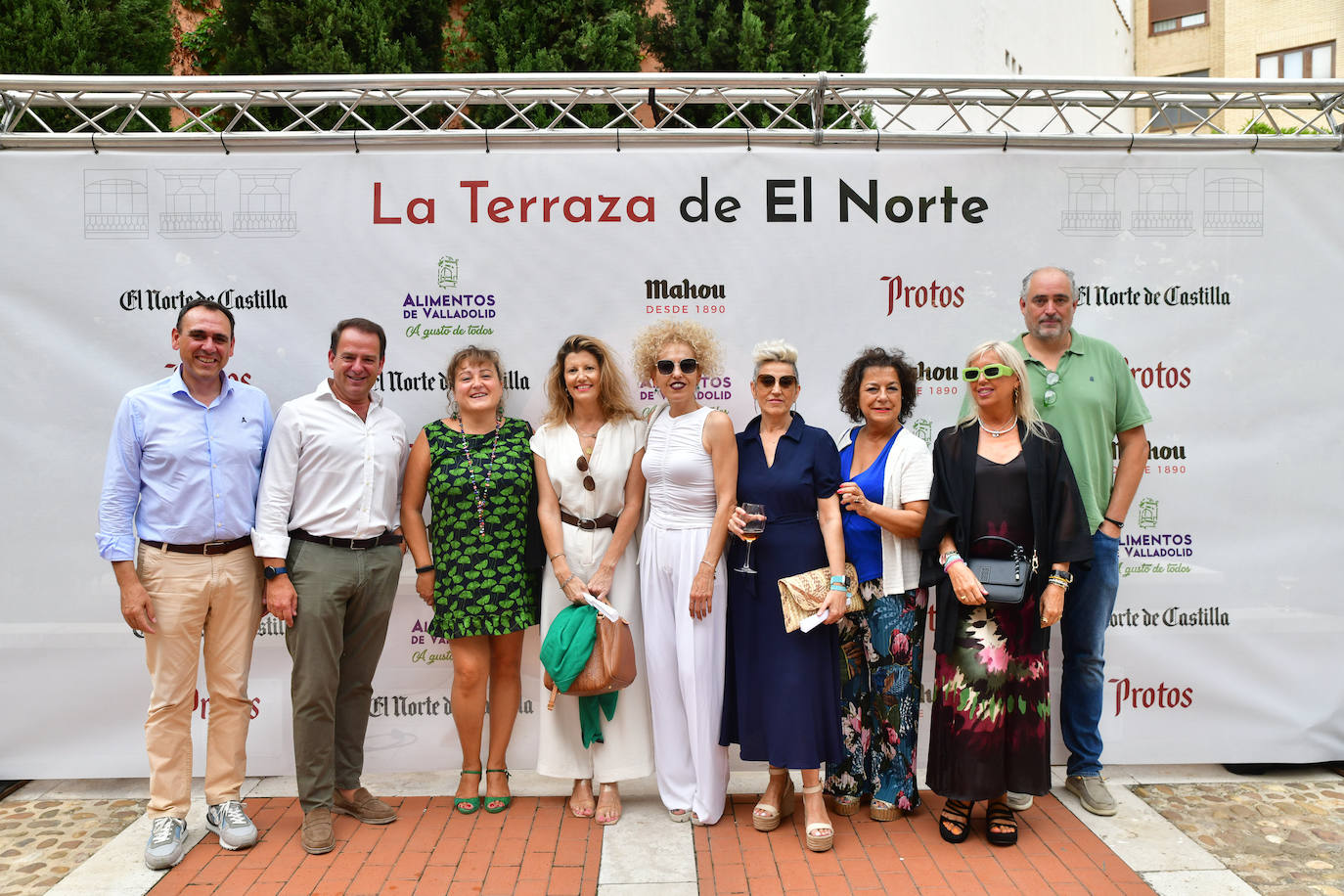 Santiago Miguel (Grupo Hermi), Valentín Cantalapiedra (Porcelanosa), Maite Hortelano (Esguevalle Consultores), Alicia Morago (Taller de Comunicación), Yolanda Álvarez (Grupo Hermi), Marta de la Riva (Neumáticos Esgueva), María José Monsalve (Catalana Occidente), Blanca Allende (Geska) y Fernando Pérez (Federación Española de Rugby).