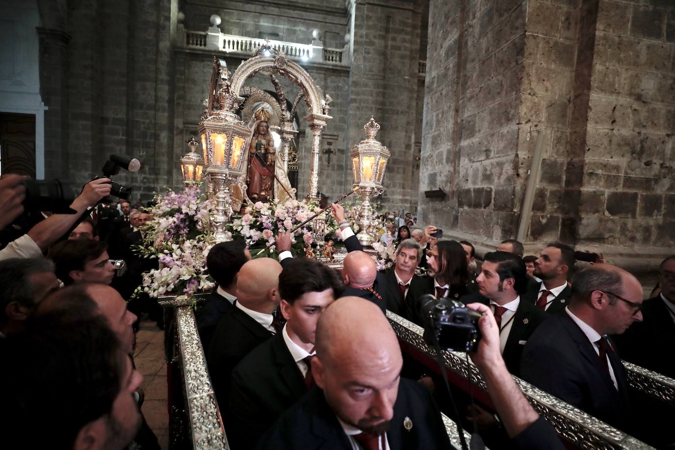 Misa y procesión de Nuestra Señora de San Lorenzo en las Fiestas de Valladolid