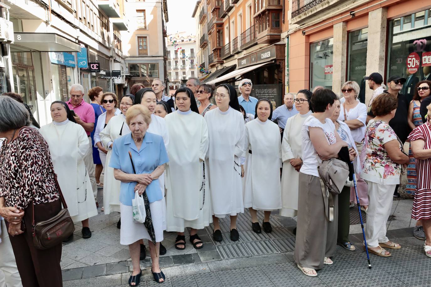 Misa y procesión de Nuestra Señora de San Lorenzo en las Fiestas de Valladolid