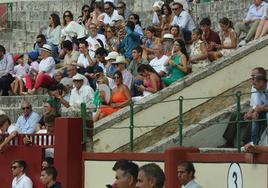 Búscate en los tendidos de la Plaza de Toros de Valladolid (2 de 2)