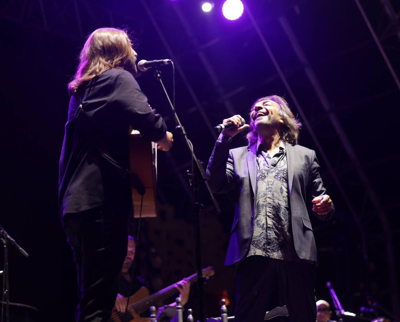 Antonio Carmona y Niña Pastori en sus conciertos de la Plaza Mayor de Valladolid