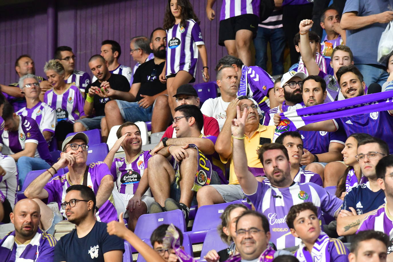 Búscate en la grada del José Zorrilla (1 de 5)