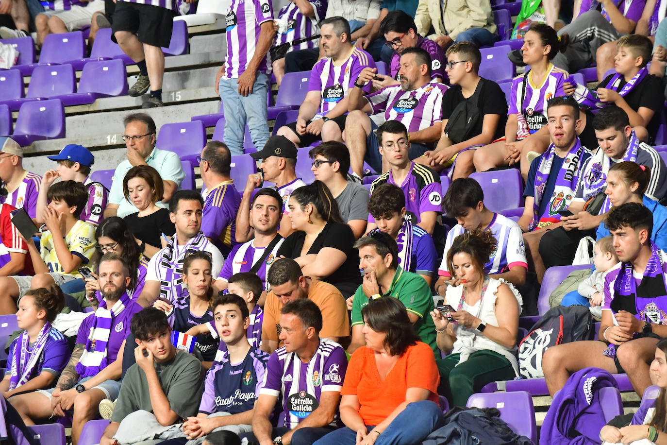 Búscate en la grada del José Zorrilla (2 de 5)