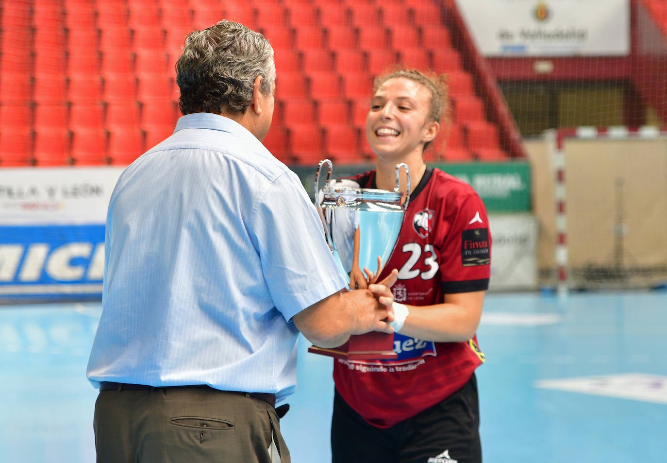 Aula Cultural de Balonmano 46-24 Rodríguez Cleba