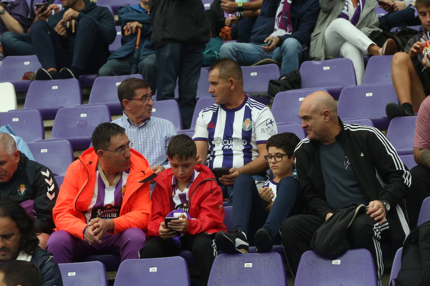 Búscate en las gradas del José Zorrilla (1/4)