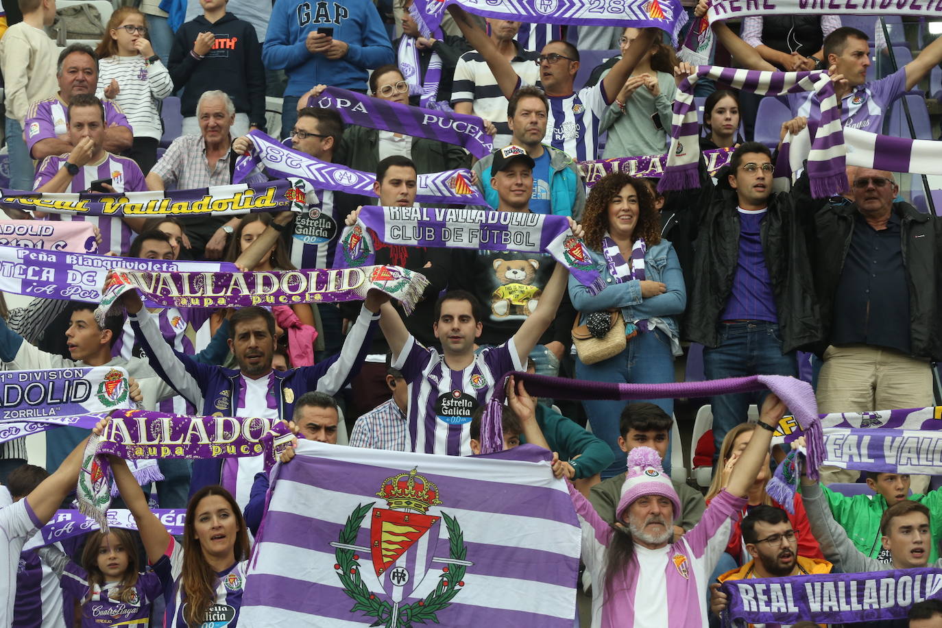 Búscate en las gradas del José Zorrilla (3/4)