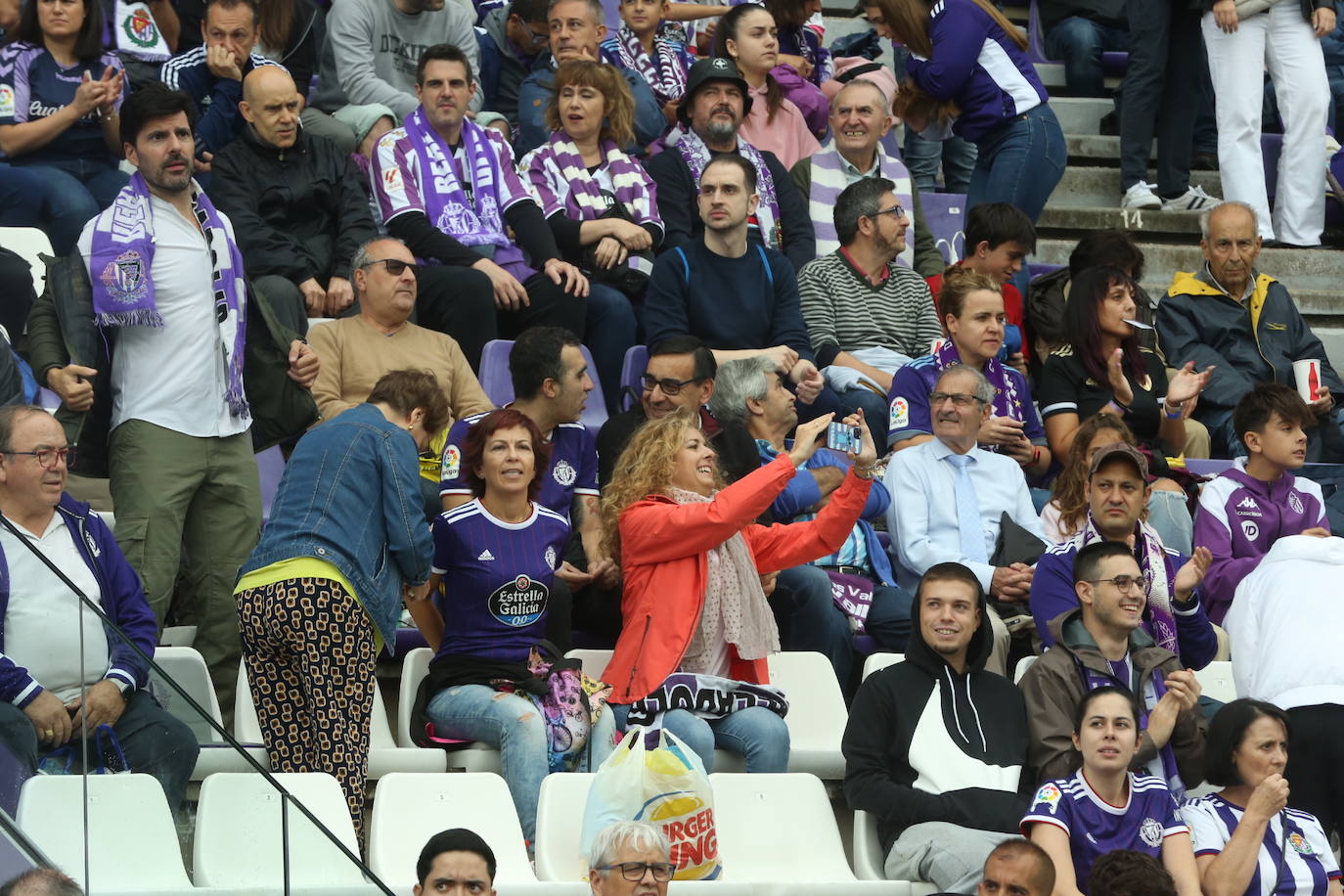 Búscate en las gradas del José Zorrilla (3/4)