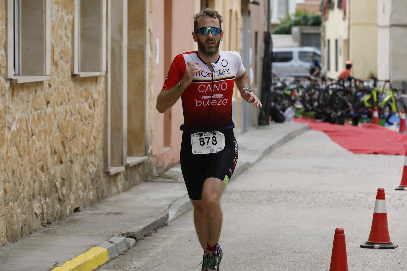 El Triatlón Bodegas de Valbuena de Duero, en imágenes