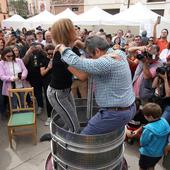 Valtiendas celebra la fiesta del vino