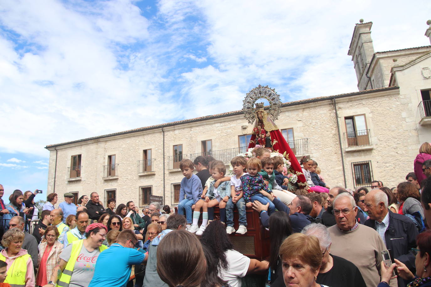 Romería de la Virgen del Henar pasada por agua