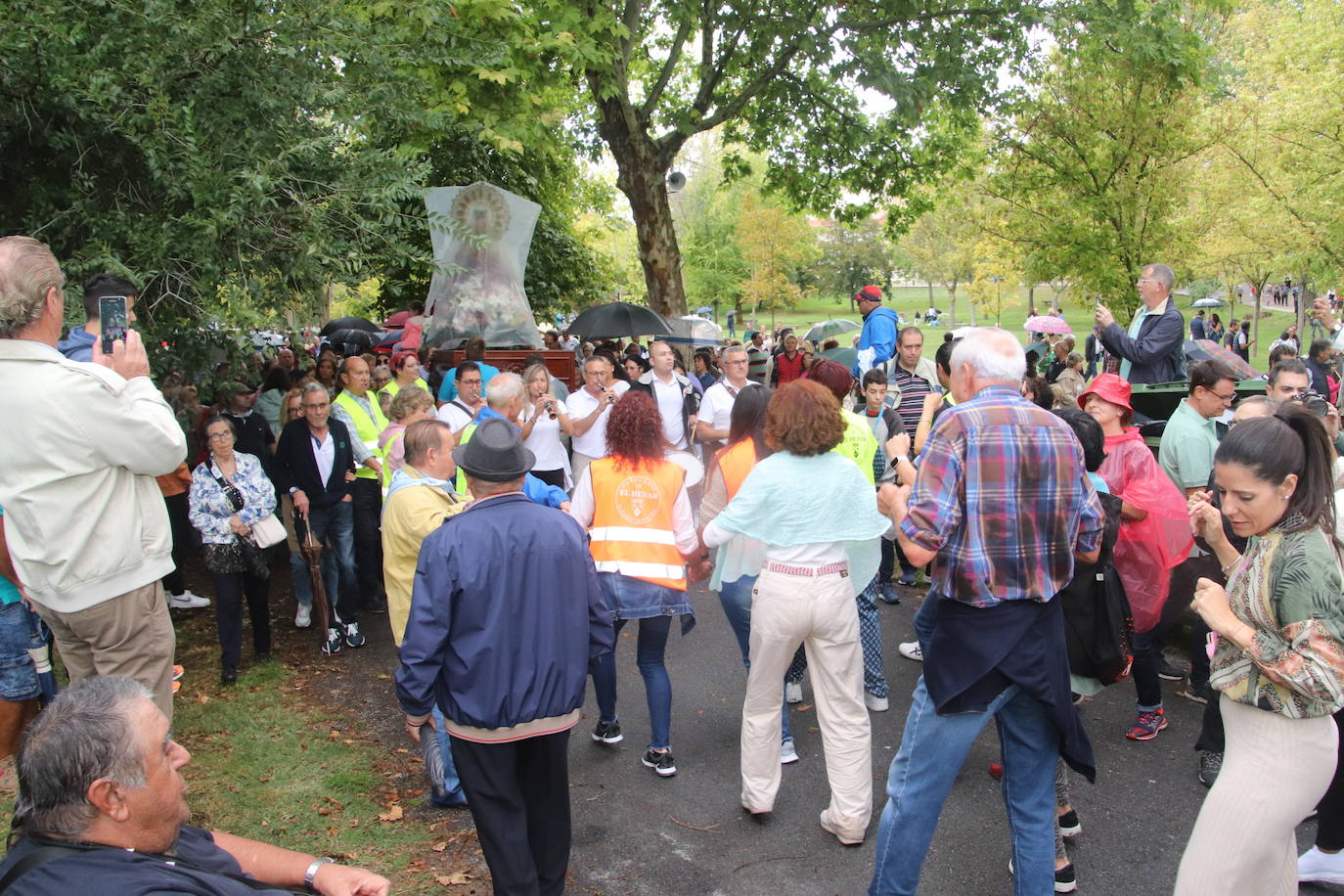 Romería de la Virgen del Henar pasada por agua