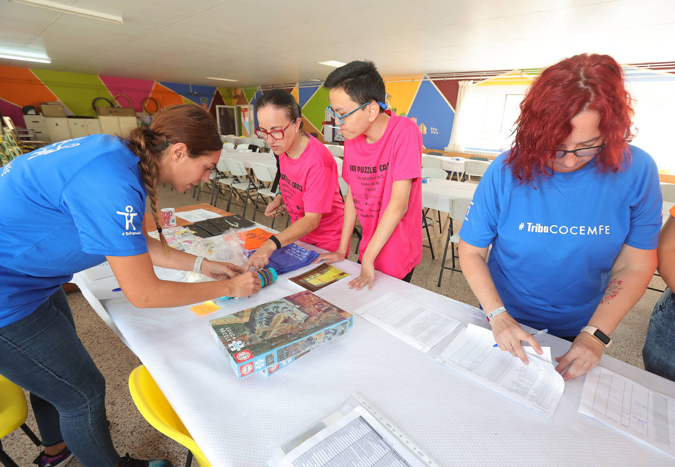 Puzzles y kilómetros solidarios en Paredes de Nava